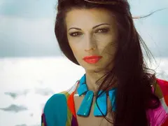 Мария Грънчарова шокира с луксозни изненади за майка си!