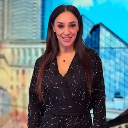 Мария Илиева шокира с нова визия: Какво крие зад реновацията?