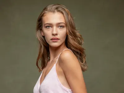 Мелиса Дьонгел заформи любовен многоъгълник за раз време