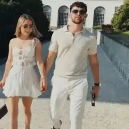 Михаела Маринова стяга сватба,  но крие за кого се жени