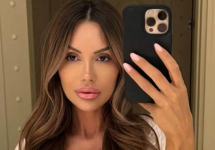 Моника Валериева шокира с първия си филър! Вижте къде го сложи!