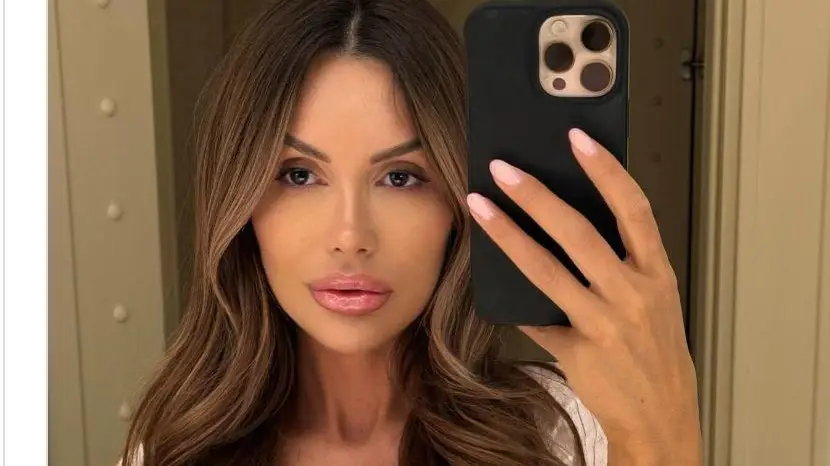 Моника Валериева шокира с първия си филър! Вижте къде го сложи!