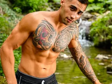 Стефан Стоянов шокира с новото си тяло в „Биг брадър“!