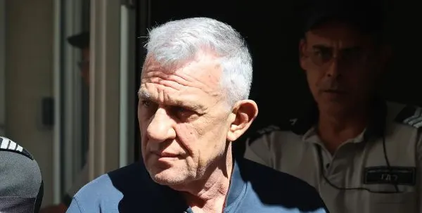 Паскал се предал сам, за да лекува мозъчен тумор в Берлин