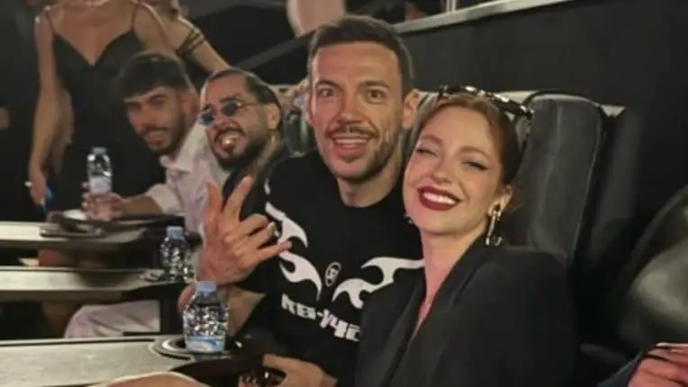 Петканов и Глория  заживяха като семейство, събраха и децата си