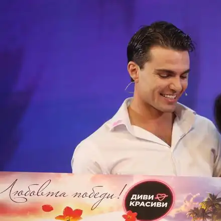 Шокиращо: Джулия и Николай от 'Диви и красиви' живеят в Перник!