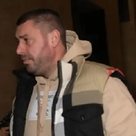 Шокиращо разкритие за Миро Дзвера: Търгува с опасни коли!