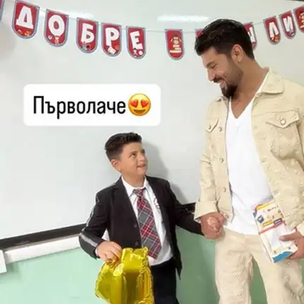 Скандал! Родните звезди пращат децата си в частни училища!