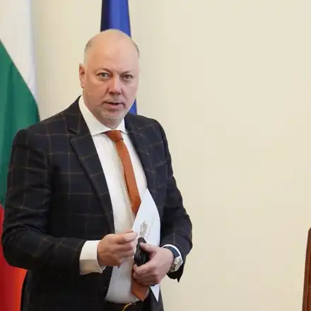 Росен Желязков: Не ме наричайте премиер пред Бойко!