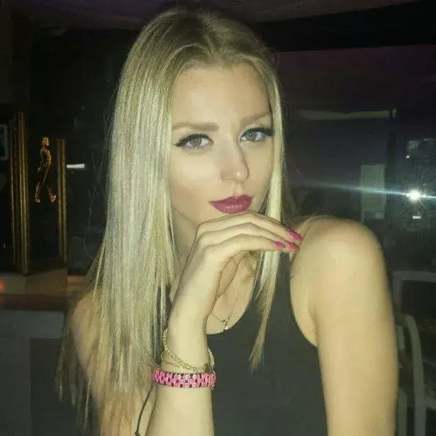 Надя Петрова шокира с нова любов! Кой е тайният Йоан на шоуто?