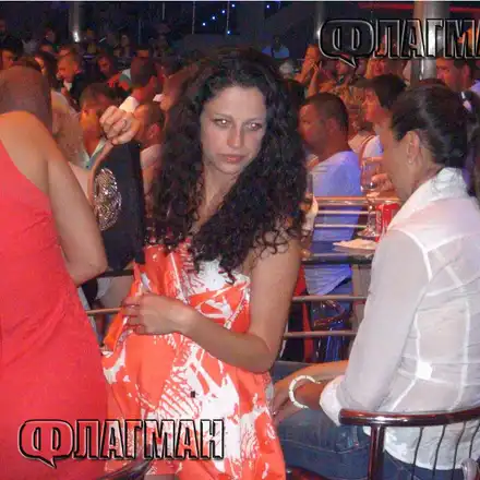 Шокиращ скандал: Осем мъже изнасилили жената на Бареков!