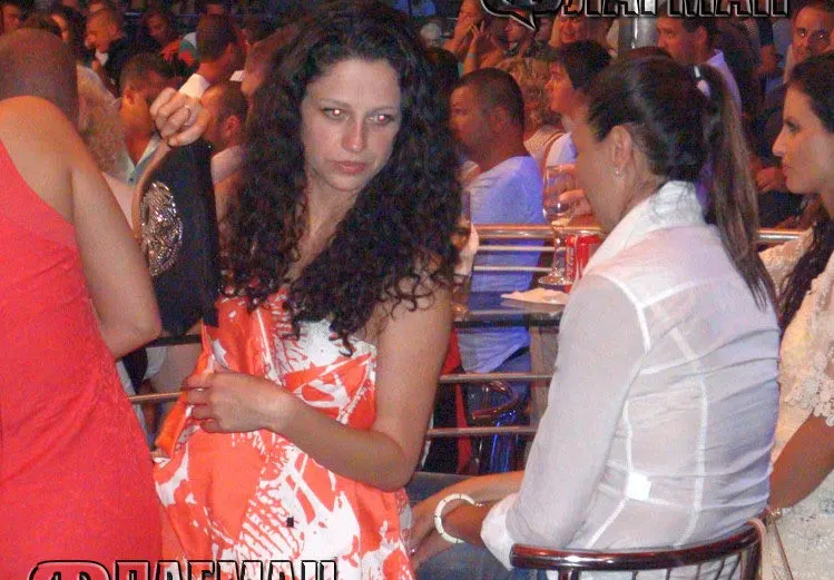 Шокиращ скандал: Осем мъже изнасилили жената на Бареков!