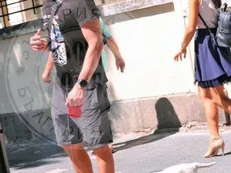 Шок! Деян Донков остана само с териера след раздялата с Радина!