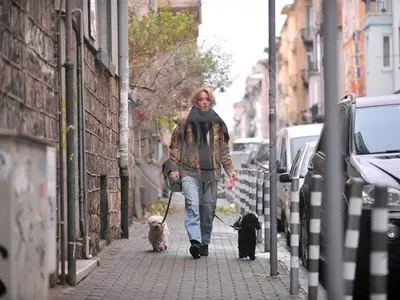 Шок! Деян Донков остана само с териера след раздялата с Радина!