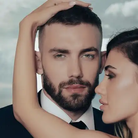 Шокиращи снимки на Йоана и Виктор от „Ергенът” предизвикаха скандал!