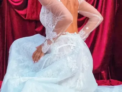 СТРАСТИ В ЧЕРВЕНО: Вижте огнената сватба на Иво Карамански и Антоанет Пепе! (МНОГО СНИМКИ)