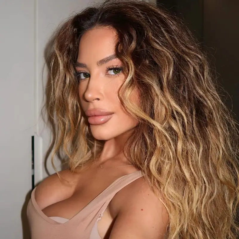 Тита в Цигов чарк: Приятелка я глези като истинска кралица!