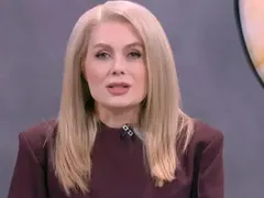 Венета Райкова шокира с уникален ритуал срещу катастрофи!