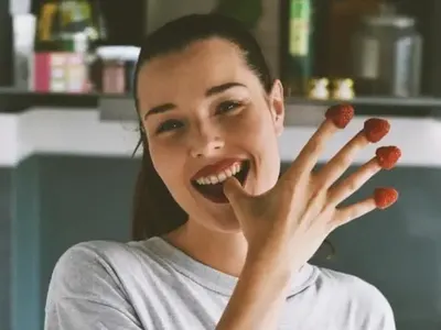 Шок! Лора Капустина повалена от вирус и болки в гърба!