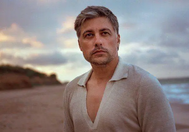 Владо Карамазов шокира с решението си след загубата на баща си!