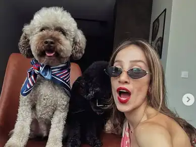 Симона Дянкова с кучета: Златното момиче в шокираща визия!