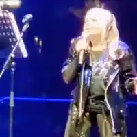 100 бона за баба Лили! – социалните мрежи избухнаха след концерта в Стара Загора