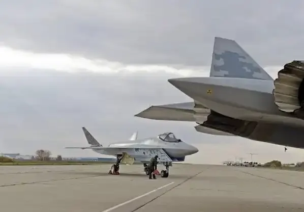 Шок! Русия разкри новият изтребител Су-75 'Шахмат'!