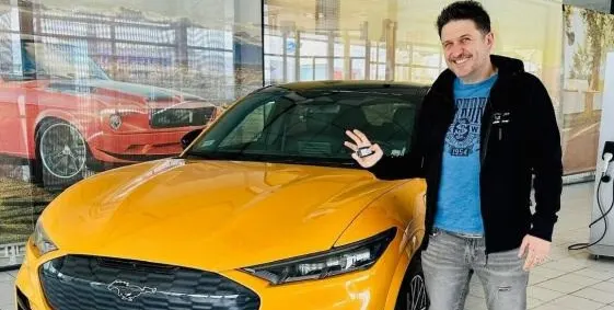 Асен Блатечки подкара звяр за 120 бона