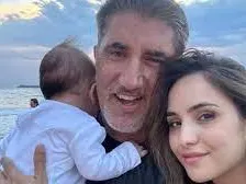 Башар Рахал сам  прерязал пъпната връв на сина си