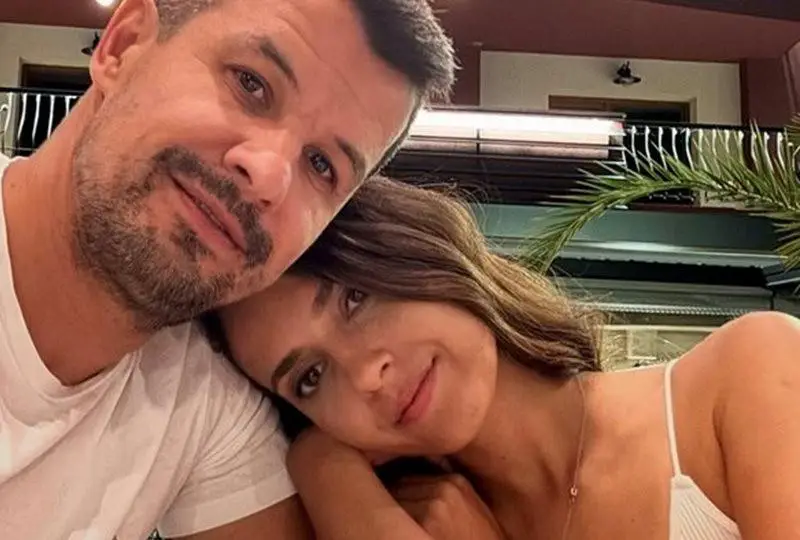 Бесте Сабри се  омъжила тайно  за Айкут