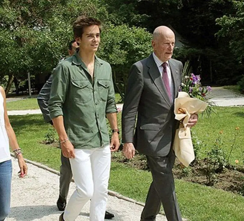 Скандал! Царският внук Мирко стана хирург в Мадрид!