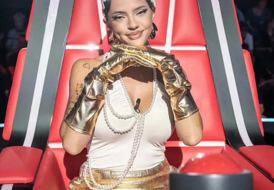 Дара шокира с признание: Купувам си цветя за любовта към себе си!