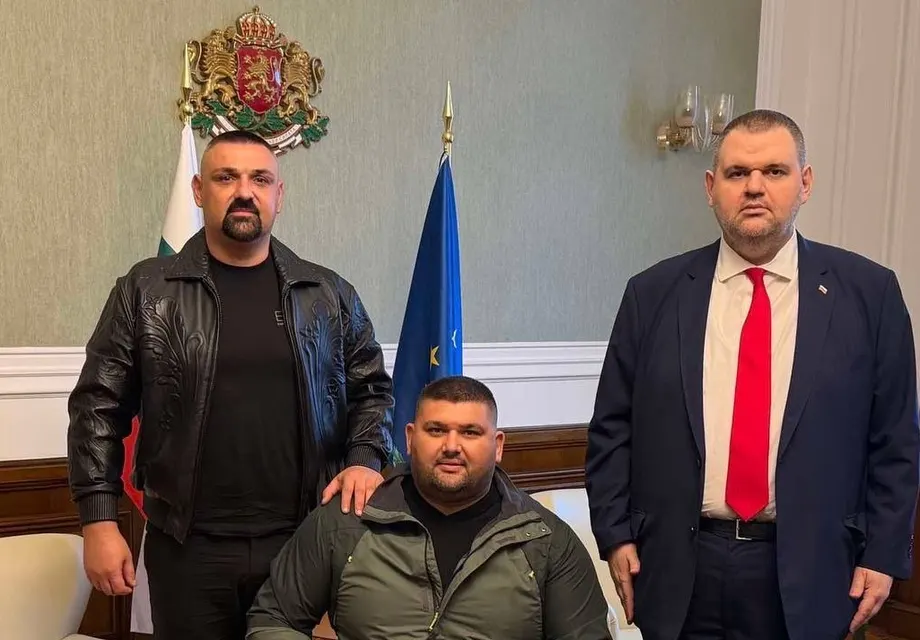 Шок! Делян Пеевски поздрави световния шампион Ружди Ружди!