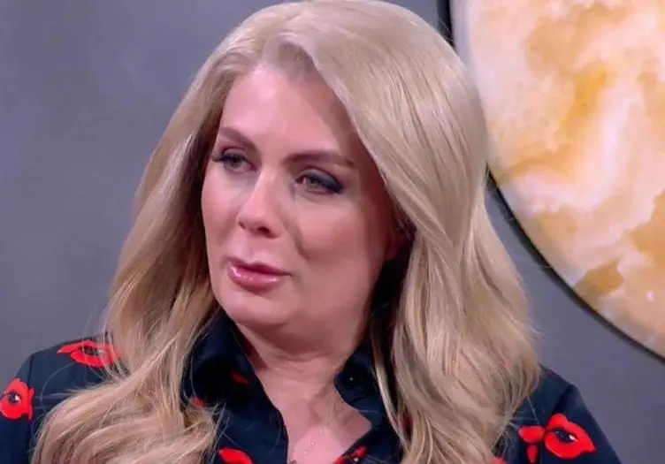 Венета Райкова получи шокиращ годежен пръстен от милионер в Дубай!