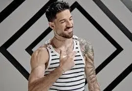 Емрах Стораро шокира с ново изказване: Харесвам себе си!