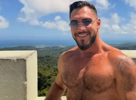 Скандал с Ергенът Радо: Рикша в Меката на гейовете!