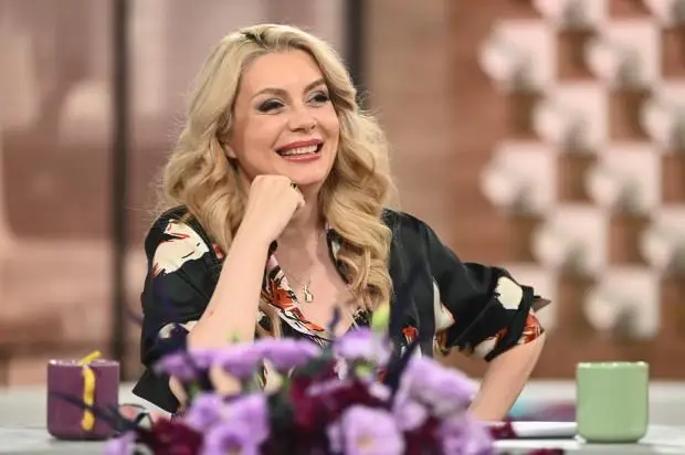 Сърцераздирателна романтика: Гаджето на Венета Райкова от Дубай!