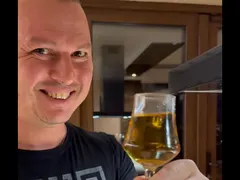 Гъмзата грее ракия, по древна система на магнит (ВИДЕО)