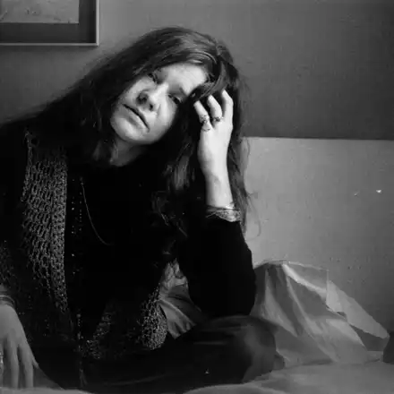 Хероин от непознат наркодилър убива иконата Джанис Джоплин