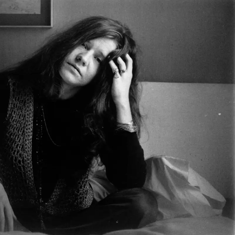 Хероин от непознат наркодилър убива иконата Джанис Джоплин