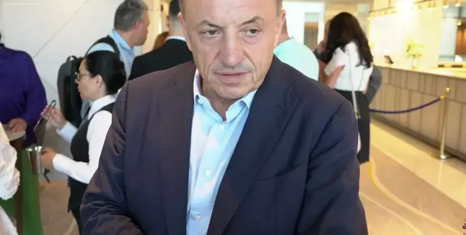 Шокираща тайна: Жената на Алексей Петров ли поръча убийството му?