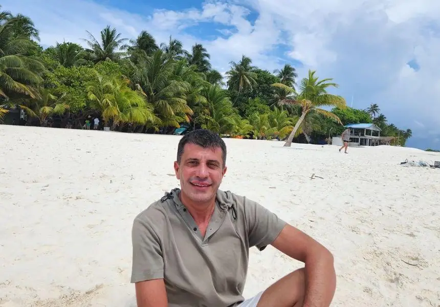 Жоро Игнатов готви сватба за папагали! Шокиращи подробности!