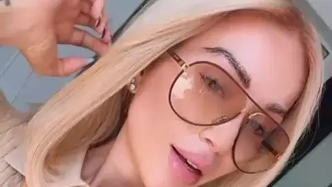 Какво стана с косата на Енджи Касабие?