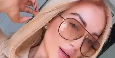 Какво стана с косата на Енджи Касабие?