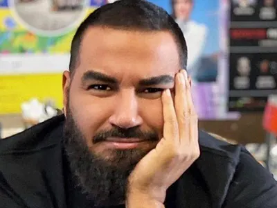 Кой печели повече? Азис запали война между чалгата и естрадата (Актуални хонорари ТОП 50)