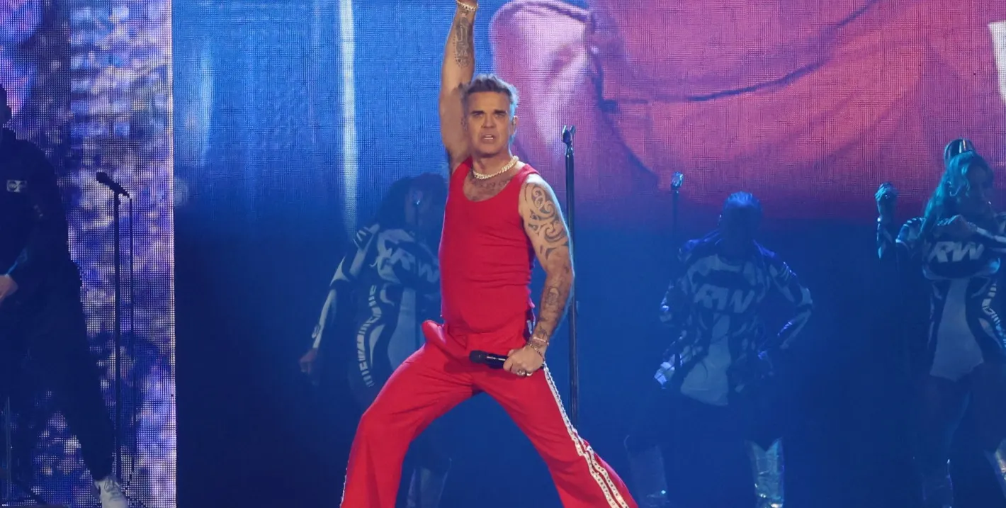 Скандал с Роби Уилямс: Концертът му в Истанбул отменен заради обвинения