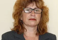 Корумпираната съдийка Ирена Венкова прецакала и депутата Росица Кирова