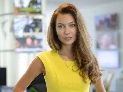 Шок и недоумение: Какво стана с бюста на Никол Станкулова?