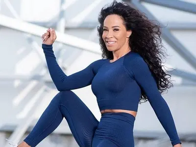 Шок! Маги Сидерова развъжда питбули и вдига скандал в София!