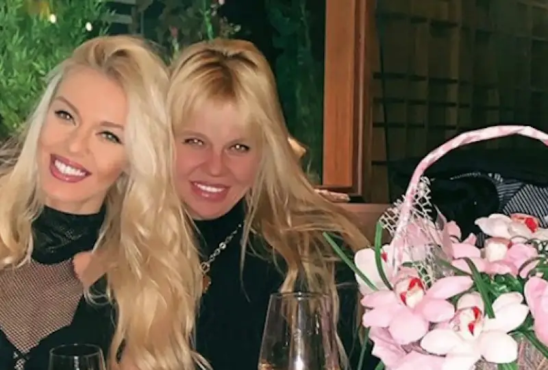 Майката на Натали Трифонова гледа Арън